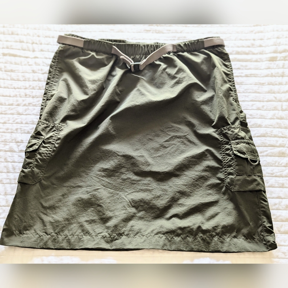 Columbia Sportswear Company Olive Green Cargo Skirt